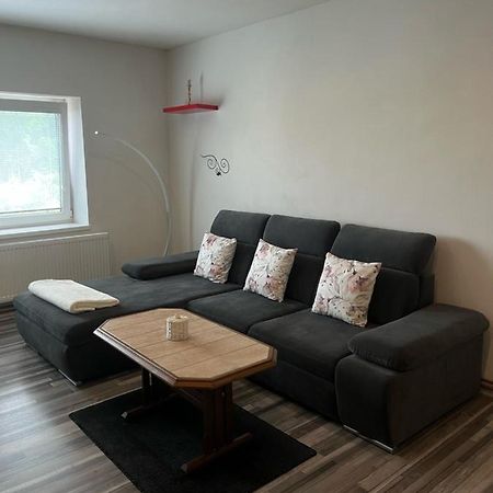 Apartman V Rodinnem Dome Jaroměř Zewnętrze zdjęcie