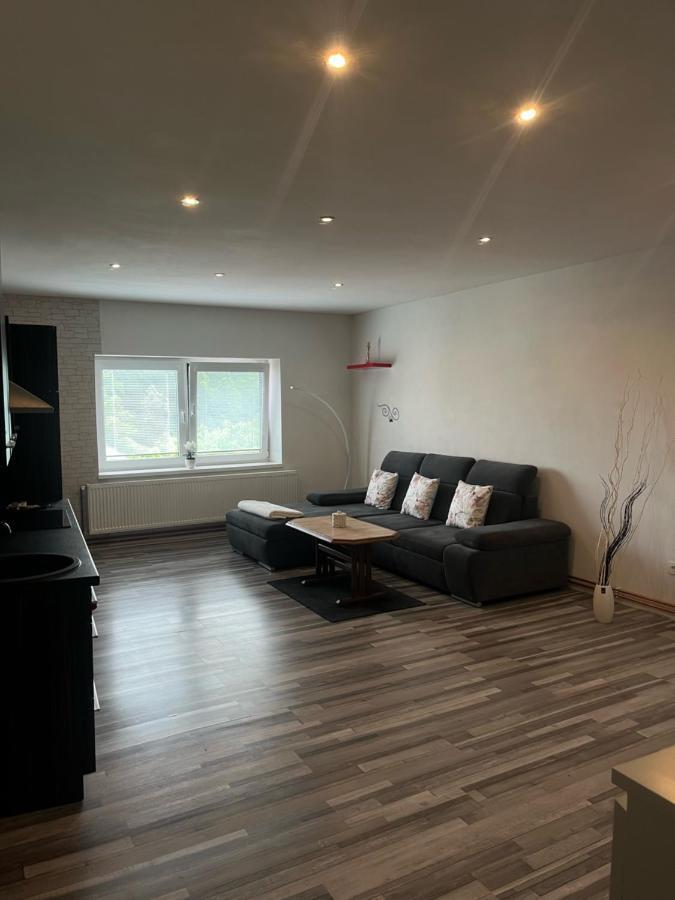 Apartman V Rodinnem Dome Jaroměř Zewnętrze zdjęcie